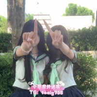 雙胞胎一起玩雙飛 3P